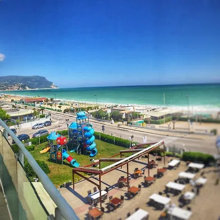 Emozione Marina - Fronte Mare Marcelli